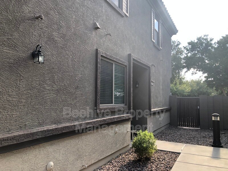 1255 S Rialto in Mesa, AZ - Building Photo