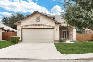 10410 Weser Ln in Helotes, TX - Building Photo