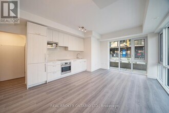 67 Curlew Dr in Toronto, ON - Building Photo - Building Photo