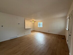 2406 Chimayo Dr in Colorado Springs, CO - Building Photo - Building Photo