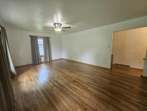 4009 Lor-Ron Ave in Kent, OH - Building Photo - Building Photo