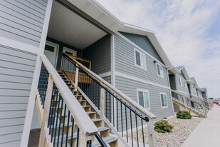 Thelin Center in Sioux Falls, SD - Building Photo