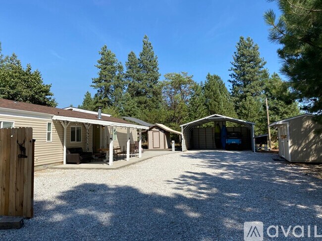 property at 20702 N Austin Rd