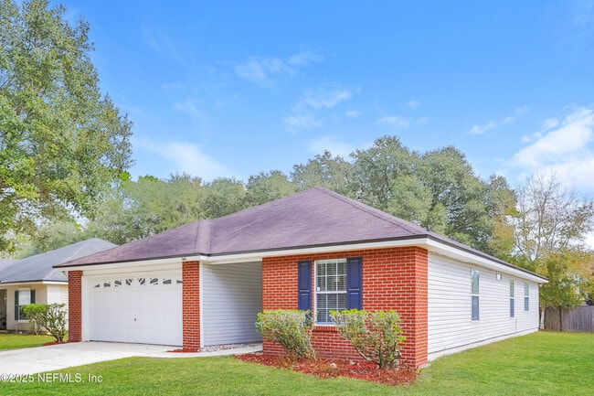 7725 Westport Bay Dr in Jacksonville, FL - Building Photo - Building Photo