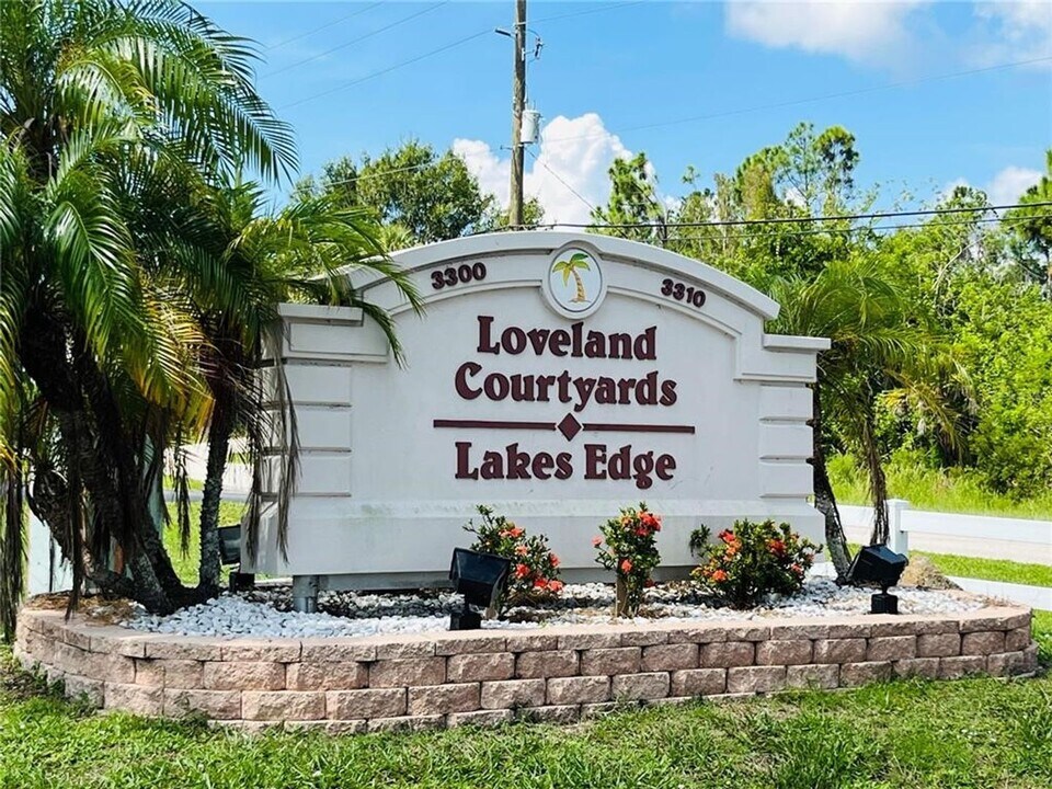 3300 Loveland Blvd-Unit -3300 Loveland Blvd Unit 3304 in Port Charlotte, FL - Building Photo
