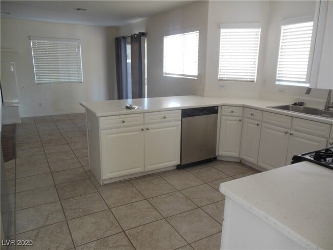property at 2683 Regency Cove Ct