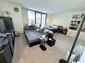 60 Longwood Ave in Brookline, MA - Building Photo - Building Photo