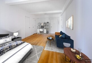 230 Riverside Dr in New York, NY - Building Photo - Building Photo