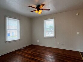 213 S Husband St in Stillwater, OK - Building Photo