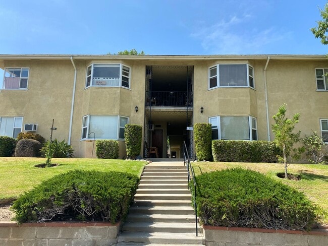 property at 1915 Minoru Dr