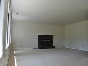 2850 NW Monterey Dr in Corvallis, OR - Building Photo - Building Photo