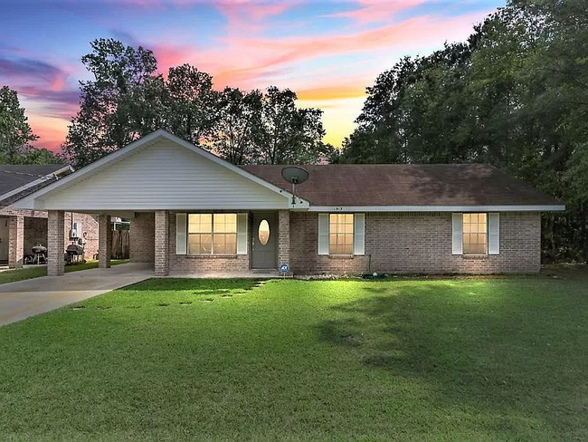 1917 Linda Ave in Sulphur, LA - Building Photo - Building Photo