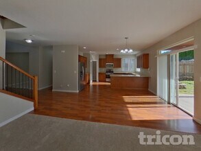 6500 NE 86th Ave in Vancouver, WA - Foto de edificio - Building Photo