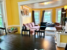 223 Summer St, Unit 3R in Somerville, MA - Building Photo