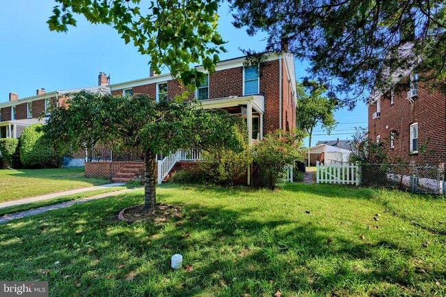 property at 3135 Liberty Pkwy