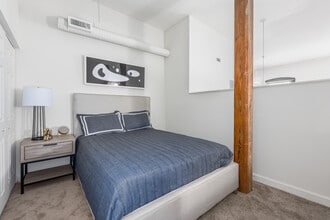 Sail Cloth Factory Apartments in Baltimore, MD - Foto de edificio - Interior Photo