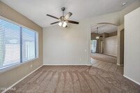 8642 E Monte Ave in Mesa, AZ - Building Photo - Building Photo