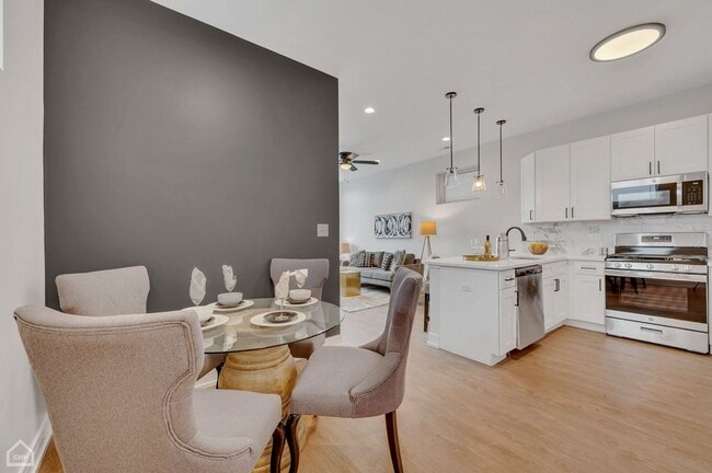 5019 S Indiana Ave in Chicago, IL - Building Photo - Building Photo