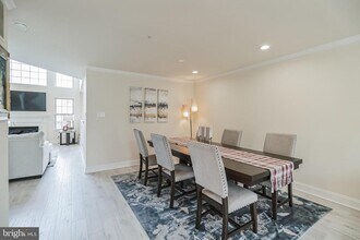 1855 Creekview Ln in Jamison, PA - Building Photo - Building Photo