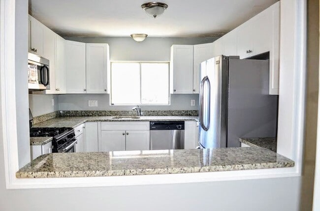 63 Fenno St, Unit 1 in Revere, MA - Building Photo - Building Photo