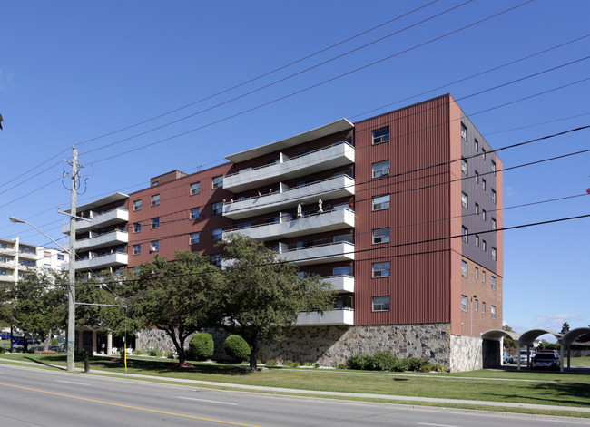 Confederation Square 1 in Hamilton, ON - Building Photo - Building Photo