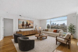 210 Lee Barton Dr in Austin, TX - Building Photo - Building Photo