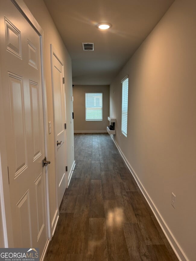 3319 Stonewall Ln in Atlanta, GA - Building Photo - Building Photo