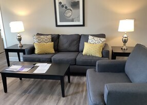 1010 Palisade Wds Dr in Duncan, SC - Building Photo