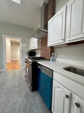 60 Sacramento St, Unit 2 in Cambridge, MA - Foto de edificio - Building Photo