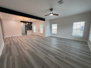 224 Everton St in Houston, TX - Foto de edificio - Building Photo