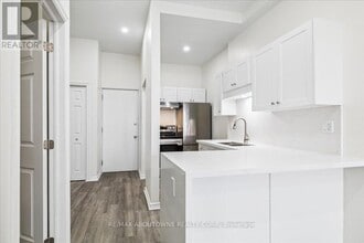 68 Peel St in Norfolk, ON - Building Photo - Building Photo