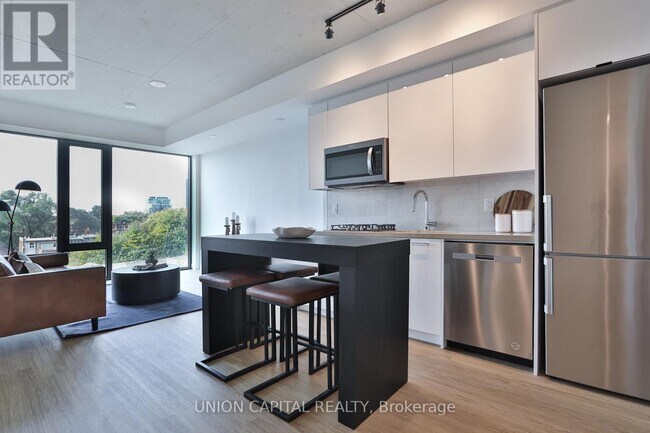 property at 195 McCaul St