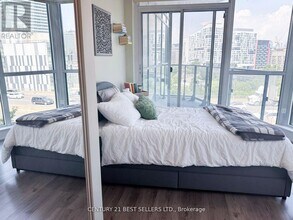50-1050 Bruyeres Mews in Toronto, ON - Building Photo - Building Photo