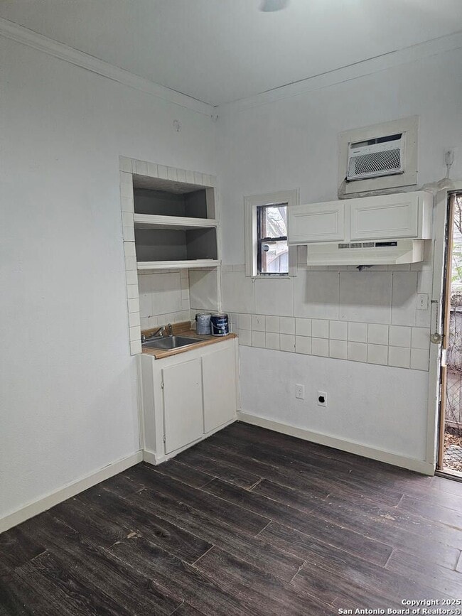 340 McKinley Ave in San Antonio, TX - Building Photo - Building Photo