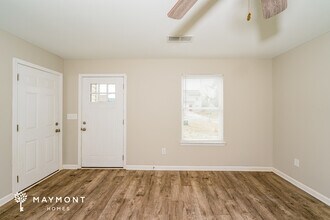 180 Willowridge Ln in Odenville, AL - Building Photo - Building Photo