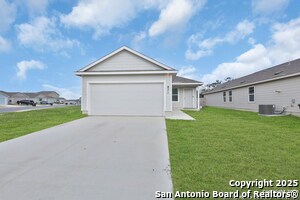871 Landon Rdg in San Antonio, TX - Building Photo