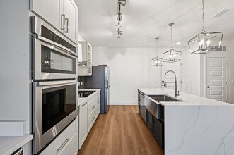 The Vivien in Vero Beach, FL - Foto de edificio - Building Photo