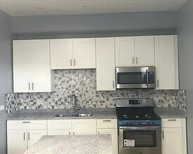 4751 S Prairie Ave in Chicago, IL - Building Photo - Building Photo