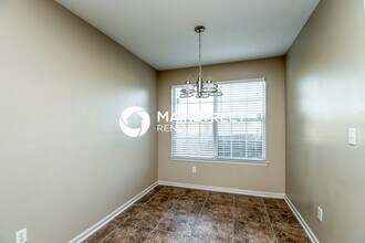 2010 Boulder Gate Dr in Ellenwood, GA - Building Photo - Building Photo