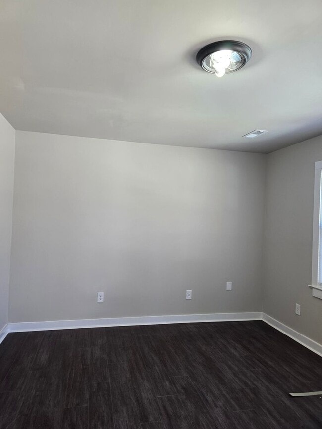 property at 443 Hilltop Dr