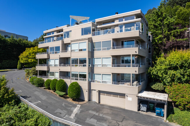 Charthouse in Seattle, WA - Building Photo - Building Photo