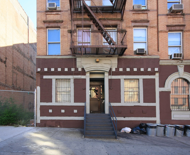 171 Morningside Ave in New York, NY - Building Photo - Building Photo