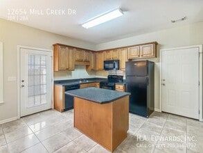 12654 Mill Creek Dr in Northport, AL - Building Photo - Building Photo