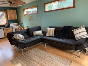 One CA-20 in Nevada City, CA - Building Photo - Building Photo