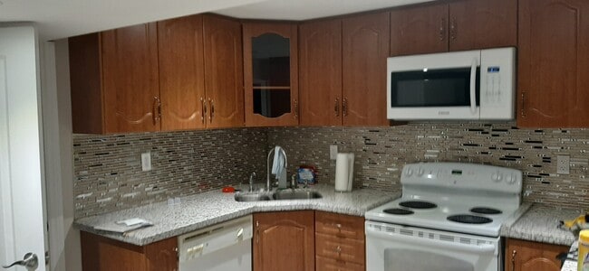 property at 34 Ryder Cres