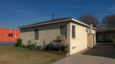 4904-4910 Eagle St in Los Angeles, CA - Building Photo - Building Photo