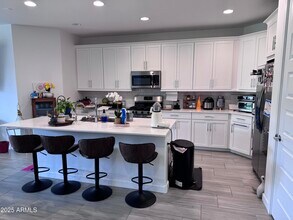 80 E Elmwood Pl in Chandler, AZ - Building Photo - Building Photo