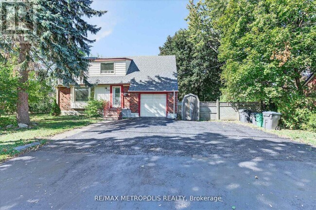 78 Harold St in Brampton, ON - Building Photo - Building Photo