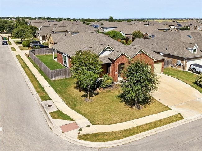 3500 Winter Wren Way in Pflugerville, TX - Building Photo - Building Photo