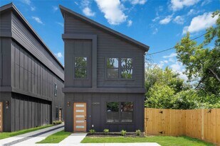 2409 Dolly Wright St in Houston, TX - Building Photo